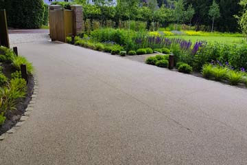 After Pressure Tech cleaned the Resin Driveway in Otford, Kent TN14