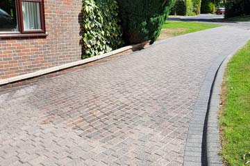 Before Pressure Tech sealed the Driveway in Sevenoaks, Kent TN13